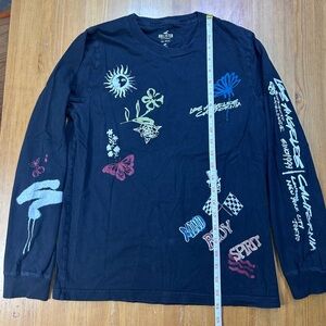 Hollister Graphic Long Sleeve Shirt